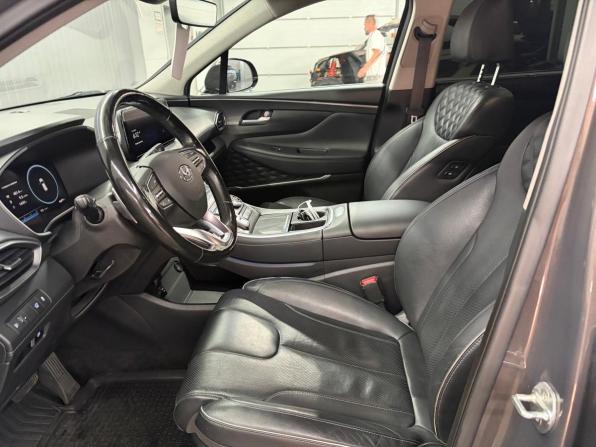 Hyundai Santa Fe IV Рестайлинг с пробегом 2021 года, цена 3 597 000 рублей, 86861 км, внедорожник, Автокод Объявления