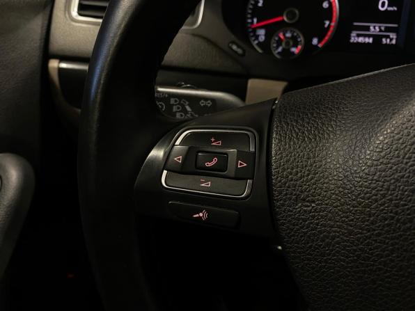 Volkswagen Jetta VI с пробегом 2012 года, цена 979 000 рублей, 224593 км, седан, Автокод Объявления