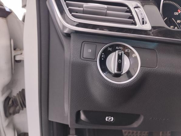 Mercedes-Benz E-Класс IV (W212 S212 C207) Рестайлинг с пробегом 2013 года, цена 2 540 000 рублей, 100565 км, седан, Автокод Объявления