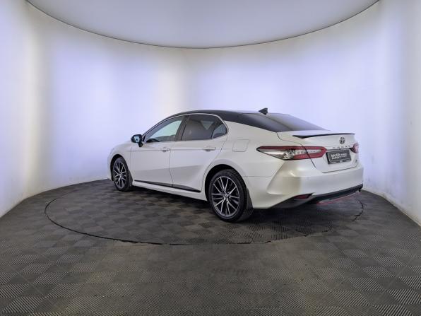 Toyota Camry VIII (XV70) Рестайлинг с пробегом 2021 года, цена 2 900 000 рублей, 137099 км, седан, Автокод Объявления