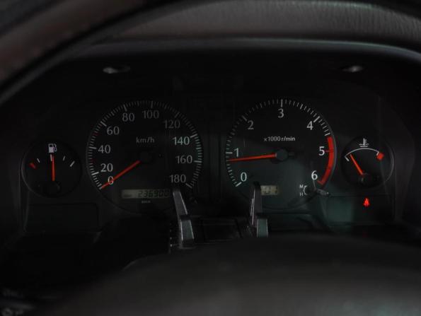 Nissan Patrol V (Y61) с пробегом 2002 года, цена 1 069 000 рублей, 236900 км, внедорожник, Автокод Объявления