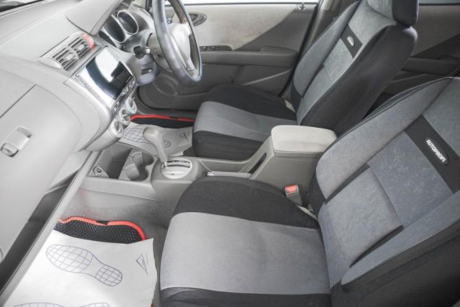 Honda Fit I с пробегом 2006 года, цена 549 000 рублей, 260000 км, хэтчбек, Автокод Объявления