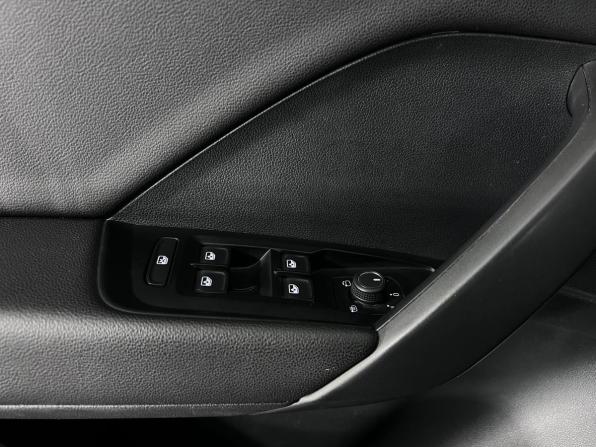 Volkswagen Taos I с пробегом 2022 года, цена 2 327 000 рублей, 95272 км, внедорожник, Автокод Объявления