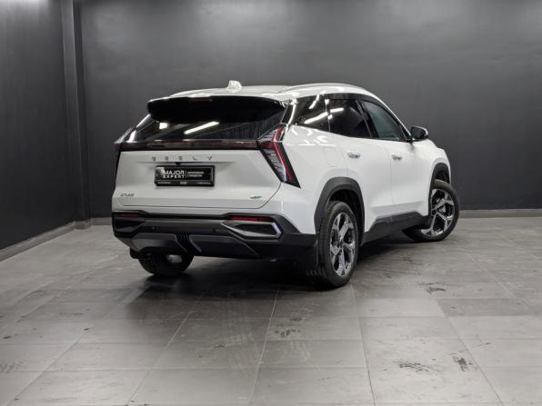 Geely Atlas II с пробегом 2025 года, цена 3 330 000 рублей, 2623 км, внедорожник, Автокод Объявления