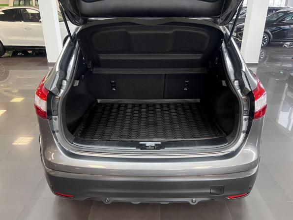 Nissan Qashqai II с пробегом 2016 года, цена 1 445 000 рублей, 183001 км, внедорожник, Автокод Объявления