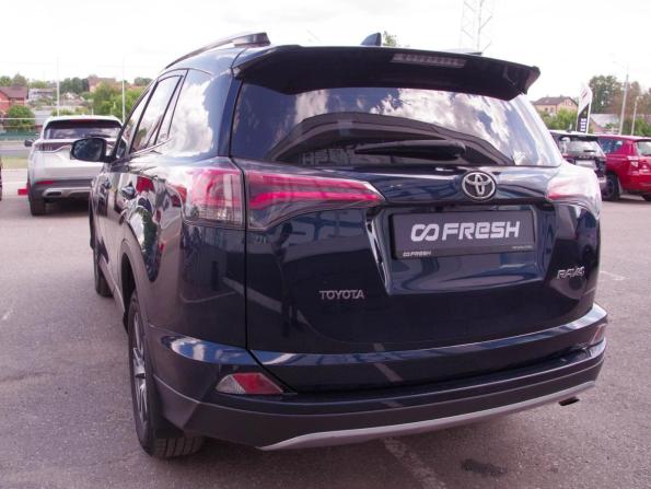 Toyota RAV4 IV (XA40) Рестайлинг с пробегом 2018 года, цена 2 250 000 рублей, 106207 км, внедорожник, Автокод Объявления