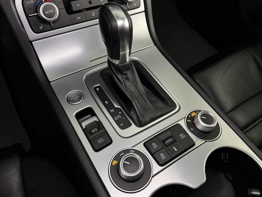 Volkswagen Touareg II Рестайлинг Калининград  - изображение 16