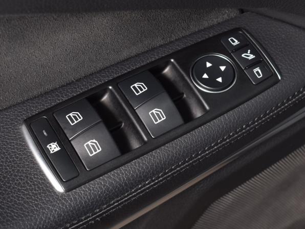 Mercedes-Benz E-Класс IV (W212 S212 C207) Рестайлинг с пробегом 2015 года, цена 1 979 999 рублей, 165201 км, седан, Автокод Объявления