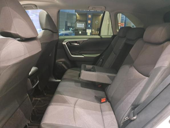 Toyota RAV4 V (XA50) с пробегом 2022 года, цена 3 548 000 рублей, 50811 км, внедорожник, Автокод Объявления