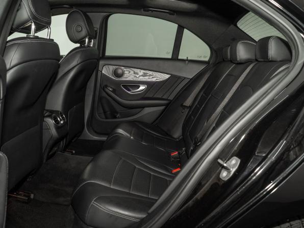 Mercedes-Benz C-Класс IV (W205) Рестайлинг с пробегом 2019 года, цена 2 980 000 рублей, 39000 км, седан, Автокод Объявления