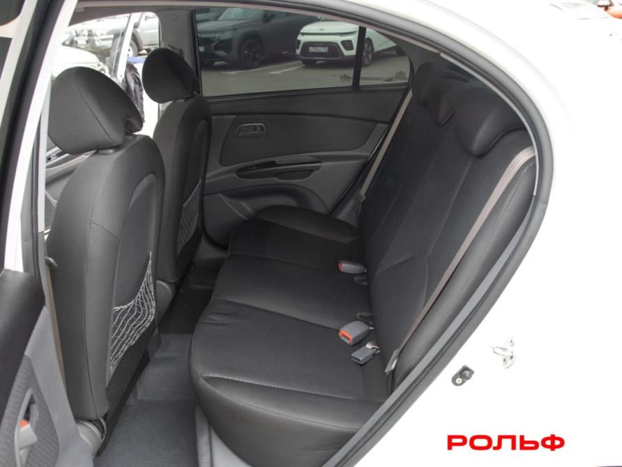 Kia Rio II Рестайлинг Москва  - изображение 9