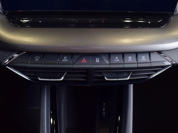 Skoda Octavia IV (A8) с пробегом 2021 года, цена 2 415 997 рублей, 84856 км, лифтбек, Автокод Объявления