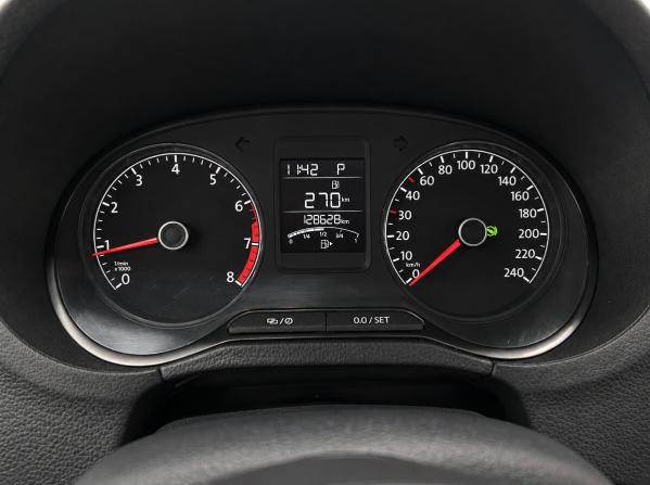 Volkswagen Polo V Рестайлинг с пробегом 2018 года, цена 1 250 000 рублей, 128628 км, седан, Автокод Объявления