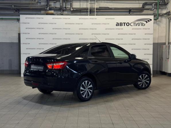 Lada (ВАЗ) Vesta I с пробегом 2018 года, цена 659 000 рублей, 220000 км, седан, Автокод Объявления