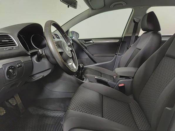 Volkswagen Golf VI с пробегом 2012 года, цена 770 000 рублей, 261135 км, хэтчбек, Автокод Объявления