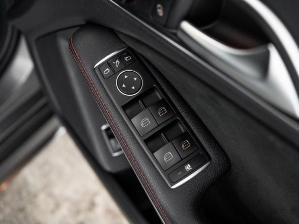 Mercedes-Benz CLA I (C117 X117) с пробегом 2015 года, цена 1 430 500 рублей, 100951 км, универсал, Автокод Объявления