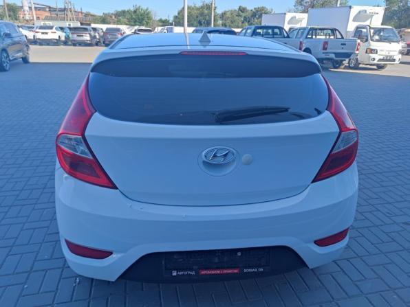 Hyundai Solaris I с пробегом 2012 года, цена 855 900 рублей, 136003 км, хэтчбек, Автокод Объявления