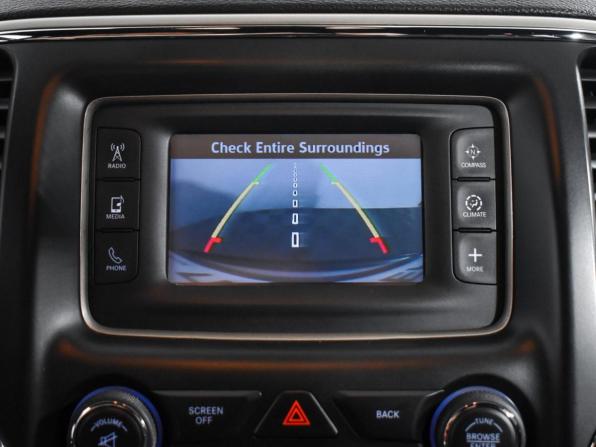 Jeep Grand Cherokee IV (WK2) Рестайлинг с пробегом 2013 года, цена 1 790 000 рублей, 293298 км, внедорожник, Автокод Объявления