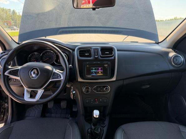 Renault Logan II Рестайлинг с пробегом 2021 года, цена 1 320 000 рублей, 33192 км, седан, Автокод Объявления