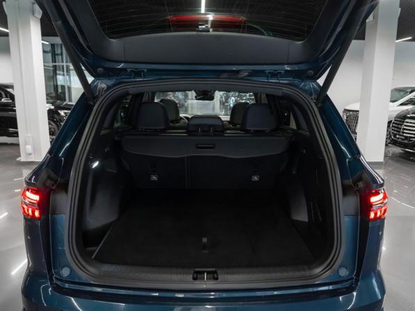 Geely Monjaro I с пробегом 2023 года, цена 3 130 000 рублей, 58127 км, внедорожник, Автокод Объявления