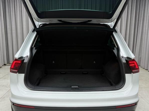 Volkswagen Tiguan II с пробегом 2018 года, цена 2 999 000 рублей, 112820 км, внедорожник, Автокод Объявления
