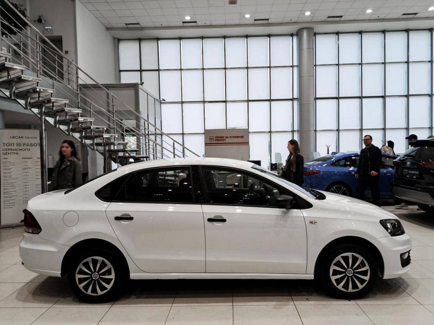 Volkswagen Polo V Рестайлинг Казань  - изображение 5