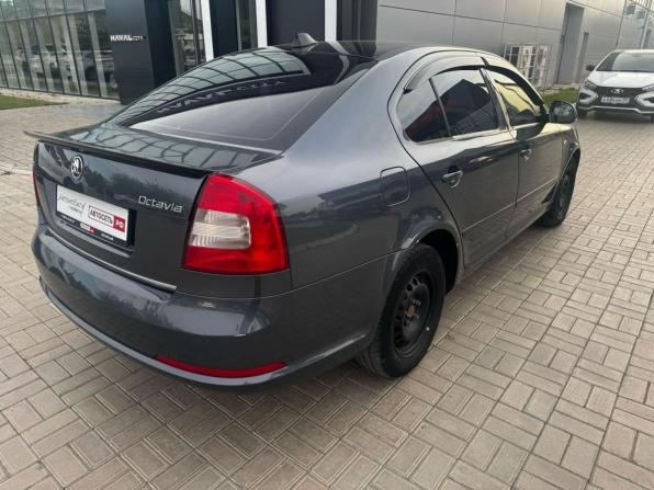 Skoda Octavia II (A5) Рестайлинг с пробегом 2011 года, цена 799 900 рублей, 168001 км, лифтбек, Автокод Объявления