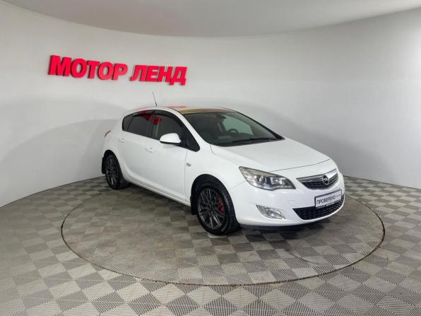 Opel Astra J с пробегом 2011 года, цена 569 000 рублей, 207962 км, хэтчбек, Автокод Объявления