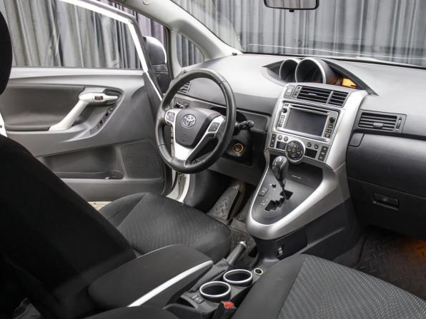 Toyota Verso I с пробегом 2012 года, цена 1 049 000 рублей, 218000 км, компактвэн, Автокод Объявления