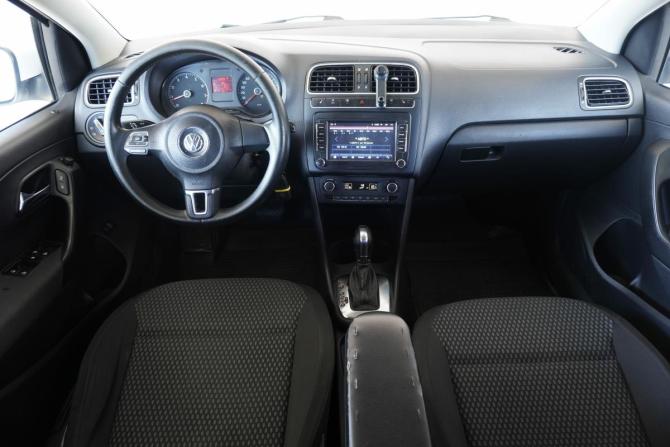 Volkswagen Polo V с пробегом 2012 года, цена 610 000 рублей, 251191 км, седан, Автокод Объявления