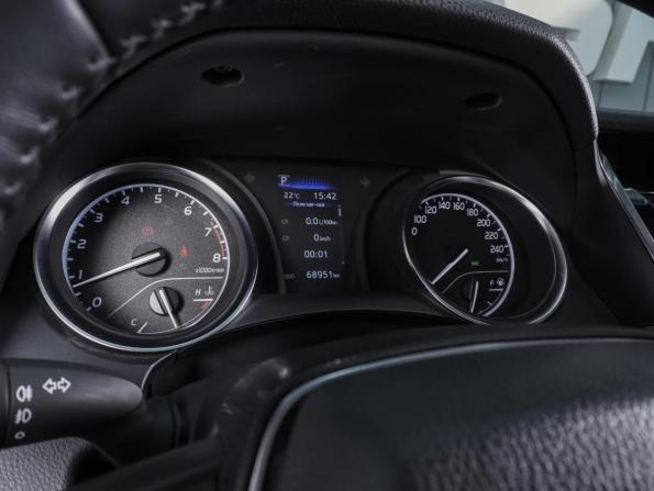 Toyota Camry VIII (XV70) Рестайлинг с пробегом 2021 года, цена 3 439 000 рублей, 68951 км, седан, Автокод Объявления
