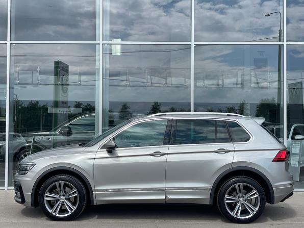 Volkswagen Tiguan II с пробегом 2019 года, цена 3 599 000 рублей, 62118 км, внедорожник, Автокод Объявления