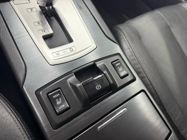 Subaru Outback IV Рестайлинг с пробегом 2012 года, цена 1 699 000 рублей, 184000 км, универсал, Автокод Объявления