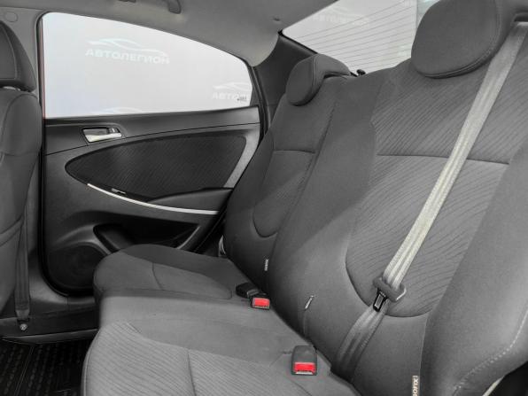 Hyundai Solaris I Рестайлинг с пробегом 2015 года, цена 1 050 000 рублей, 178171 км, седан, Автокод Объявления