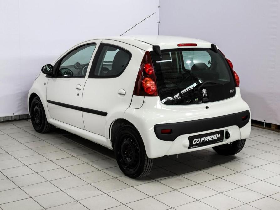 Peugeot 107 I Рестайлинг 2 Ростов-на-Дону  - изображение 2