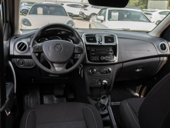 Renault Sandero II с пробегом 2017 года, цена 999 000 рублей, 141888 км, хэтчбек, Автокод Объявления