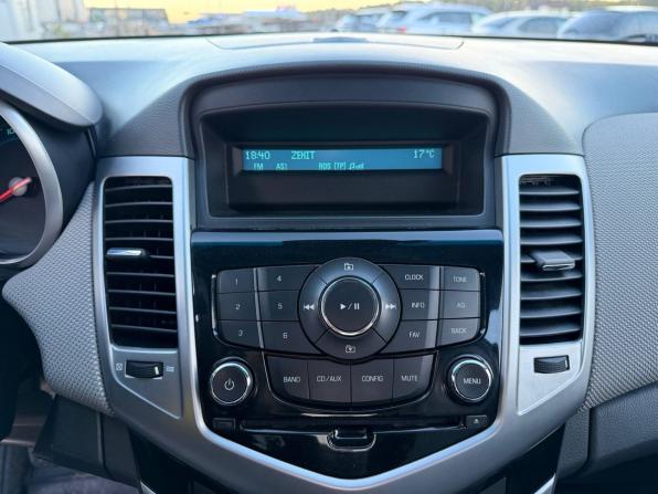 Chevrolet Cruze I с пробегом 2010 года, цена 595 000 рублей, 170992 км, седан, Автокод Объявления