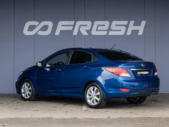 Hyundai Solaris I с пробегом 2013 года, цена 965 000 рублей, 102623 км, седан, Автокод Объявления