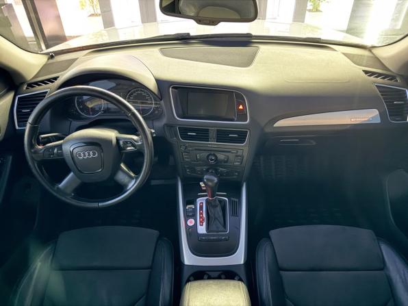Audi Q5 I (8R) с пробегом 2009 года, цена 949 000 рублей, 211000 км, внедорожник, Автокод Объявления