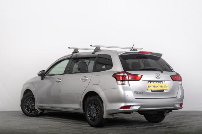Toyota Corolla XI (E160 E170) Рестайлинг 2 с пробегом 2018 года, цена 1 389 000 рублей, 78000 км, универсал, Автокод Объявления