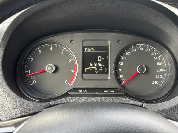 Volkswagen Polo V Рестайлинг с пробегом 2017 года, цена 969 000 рублей, 161915 км, седан, Автокод Объявления