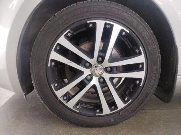 Skoda Octavia III (A7) с пробегом 2013 года, цена 933 000 рублей, 294581 км, лифтбек, Автокод Объявления