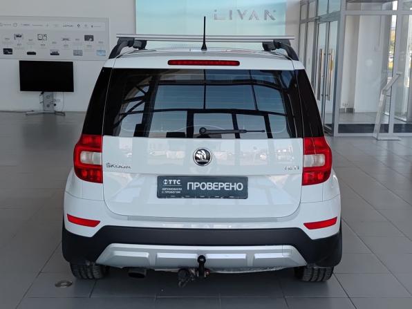 Skoda Yeti I Рестайлинг с пробегом 2015 года, цена 1 260 000 рублей, 155880 км, внедорожник, Автокод Объявления