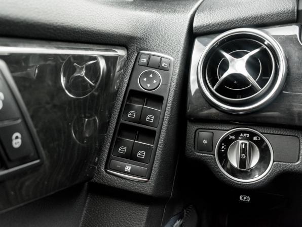 Mercedes-Benz GLK-Класс I (X204) Рестайлинг с пробегом 2013 года, цена 1 997 000 рублей, 186592 км, внедорожник, Автокод Объявления