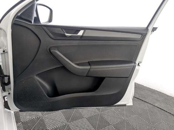 Skoda Rapid II с пробегом 2021 года, цена 1 250 000 рублей, 156510 км, лифтбек, Автокод Объявления