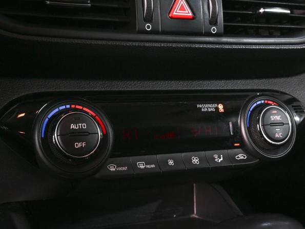 Kia Cerato IV с пробегом 2021 года, цена 1 579 000 рублей, 261042 км, седан, Автокод Объявления
