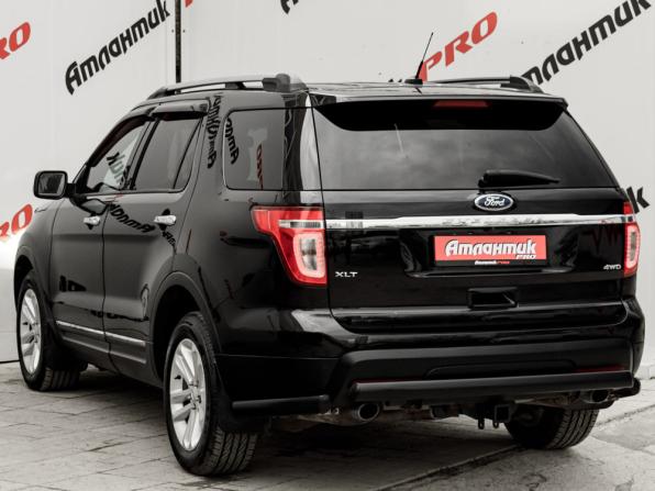 Ford Explorer V с пробегом 2013 года, цена 1 750 000 рублей, 203268 км, внедорожник, Автокод Объявления