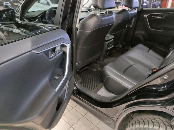 Toyota RAV4 V (XA50) с пробегом 2022 года, цена 3 100 000 рублей, 62024 км, внедорожник, Автокод Объявления