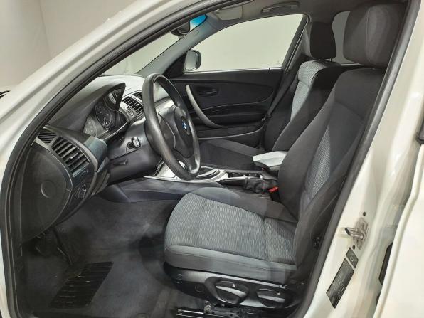 BMW 1 серии I (E81/E82/E87/E88) Рестайлинг с пробегом 2010 года, цена 699 000 рублей, 150000 км, хэтчбек, Автокод Объявления