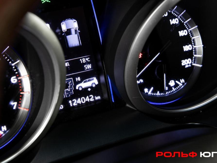 Toyota Land Cruiser Prado 150 Series Рестайлинг 1 Москва  - изображение 9